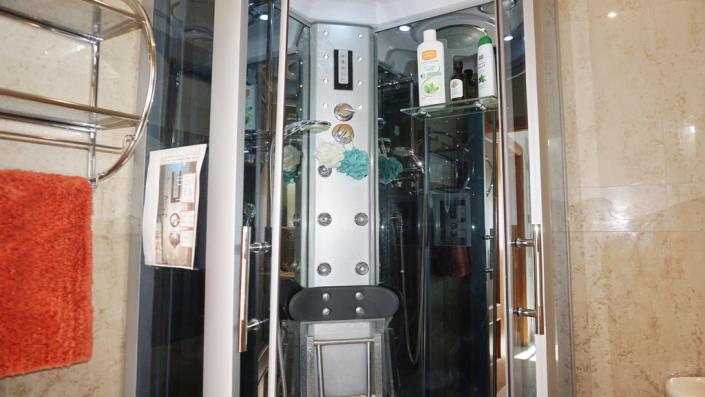 Image No.37-4 Bed Townhouse for sale