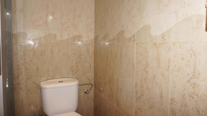 Image No.38-4 Bed Townhouse for sale