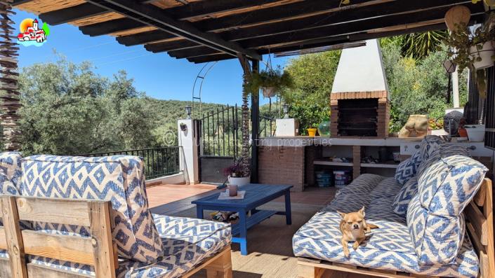 Image No.5-5 Bed Country Property for sale