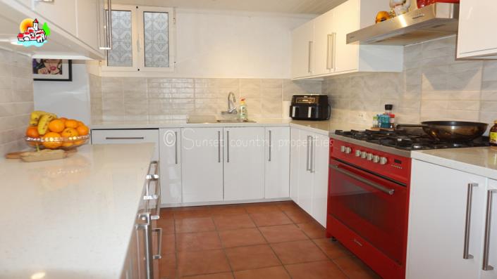 Image No.11-5 Bed Country Property for sale