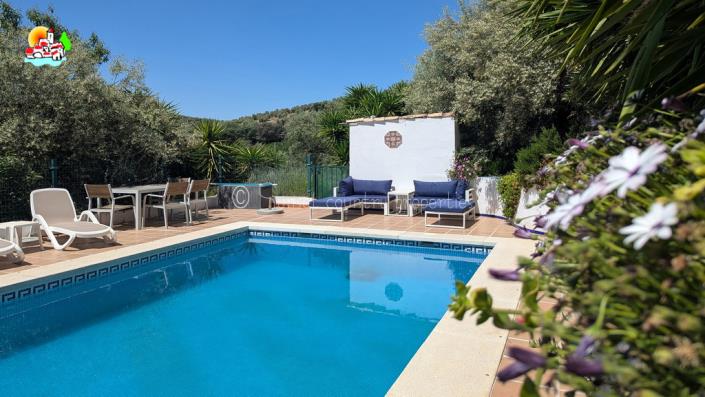 Image No.23-5 Bed Country Property for sale