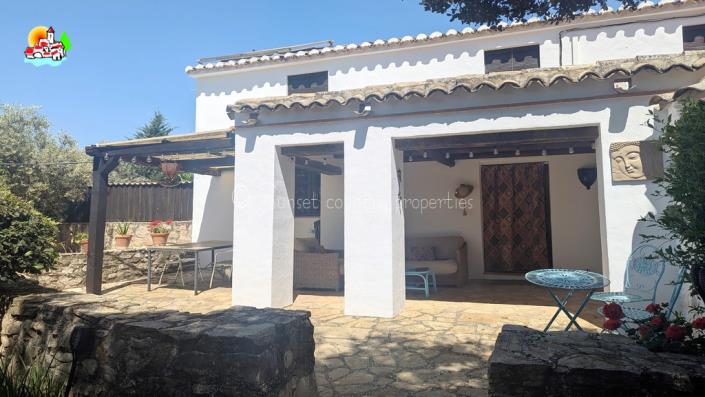 Image No.7-4 Bed Country Property for sale