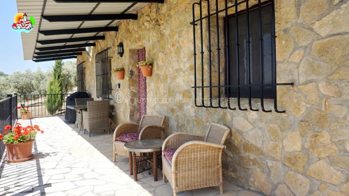 Image No.42-4 Bed Country Property for sale