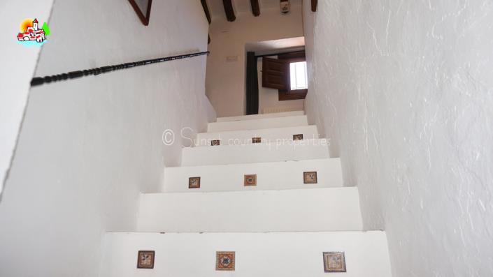 Image No.23-4 Bed Country Property for sale