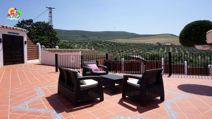 Image No.55-4 Bed Country Property for sale