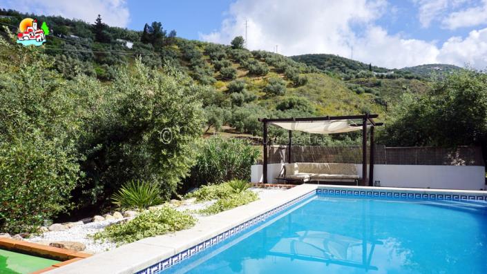 Image No.5-3 Bed Country Property for sale