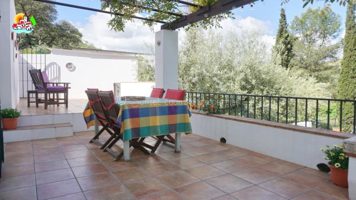 Image No.16-3 Bed Country Property for sale