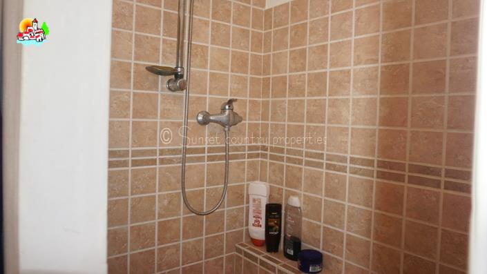 Image No.32-3 Bed Country Property for sale