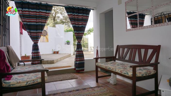 Image No.45-3 Bed Country Property for sale