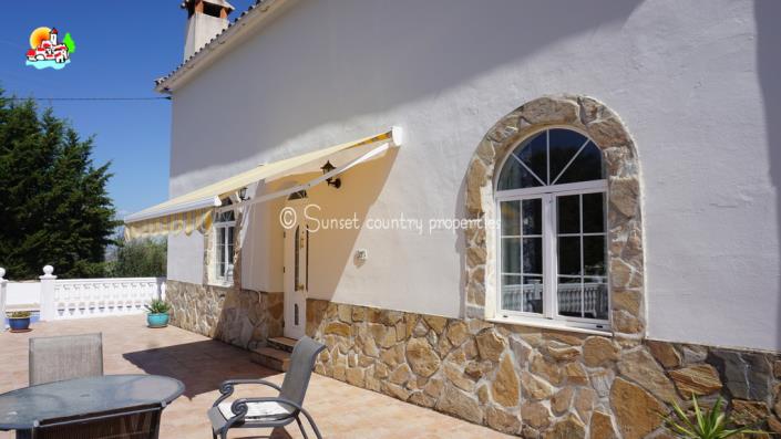 Image No.8-5 Bed Country House for sale