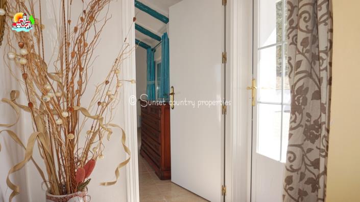 Image No.29-5 Bed Country House for sale