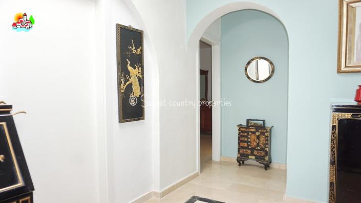 Image No.35-5 Bed Country House for sale