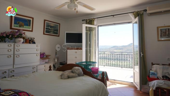 Image No.14-5 Bed Country Property for sale