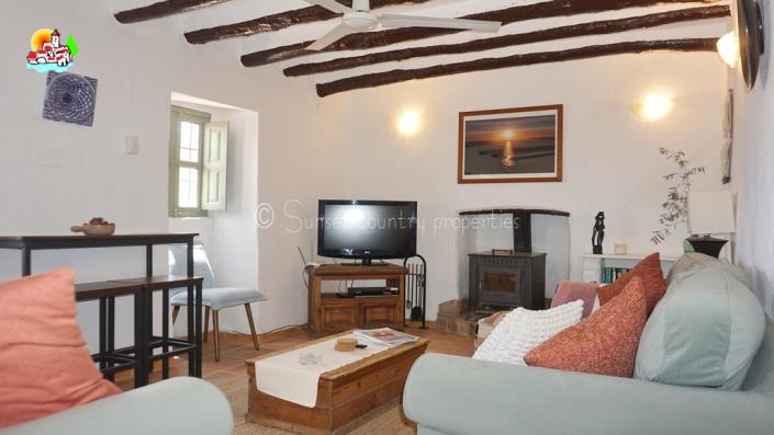 Image No.10-5 Bed Country House for sale