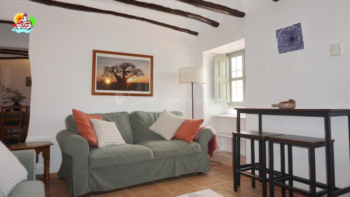 Image No.12-5 Bed Country House for sale