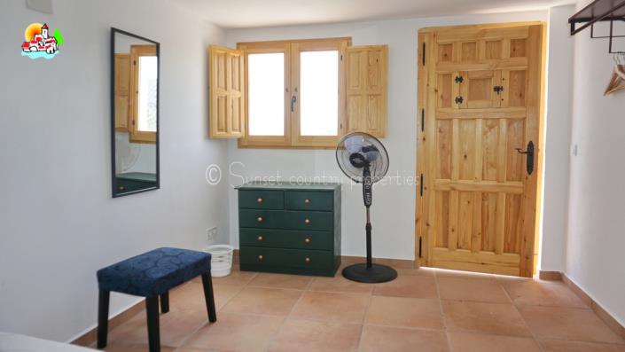 Image No.53-5 Bed Country House for sale