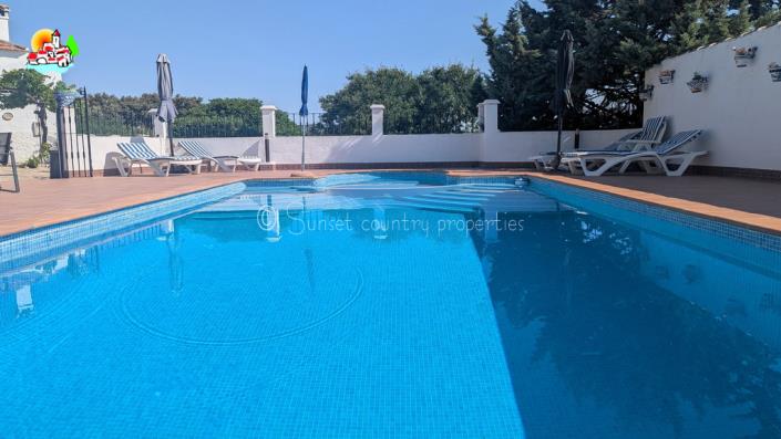 Image No.2-Propriété de pays de 6 chambres à vendre à Archidona