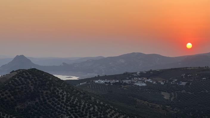 Image No.58-6 Bed Country Property for sale