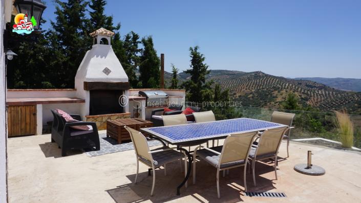 Image No.29-3 Bed Country Property for sale