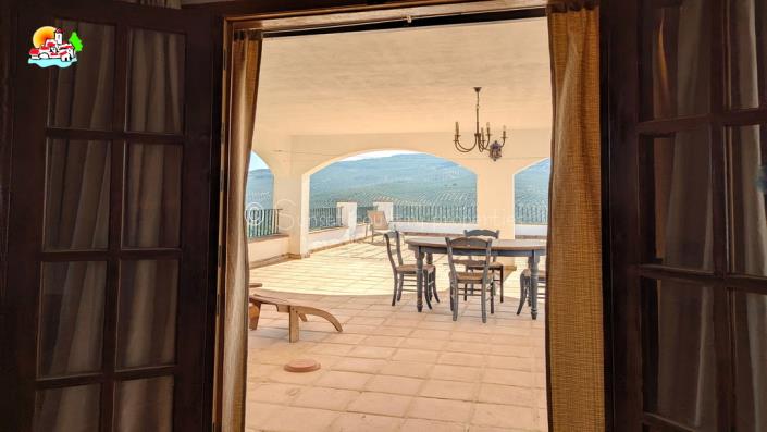 Image No.16-Propriété de pays de 9 chambres à vendre à Iznájar