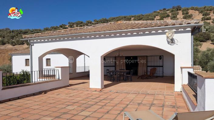 Image No.20-Propriété de pays de 9 chambres à vendre à Iznájar