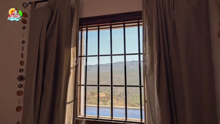 Image No.29-Propriété de pays de 9 chambres à vendre à Iznájar