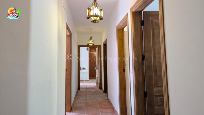 Image No.42-Propriété de pays de 9 chambres à vendre à Iznájar