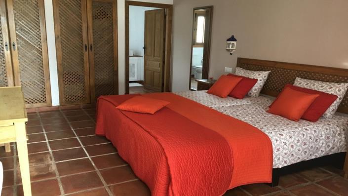 Image No.55-Propriété de pays de 9 chambres à vendre à Iznájar