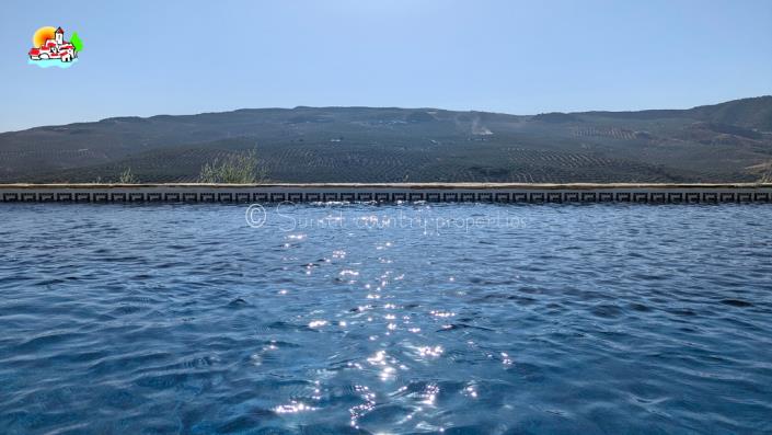 Image No.58-Propriété de pays de 9 chambres à vendre à Iznájar