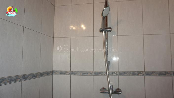 Image No.24-3 Bed Country Property for sale