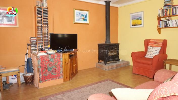 Image No.5-3 Bed Country Property for sale