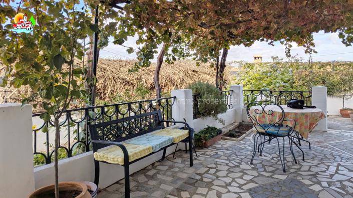 Image No.12-3 Bed Country Property for sale