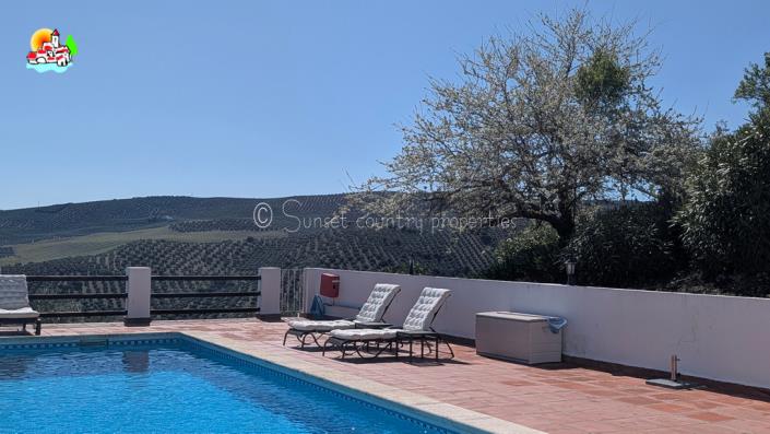 Image No.6-5 Bed Country Property for sale