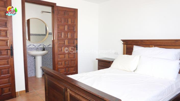 Image No.44-5 Bed Country Property for sale