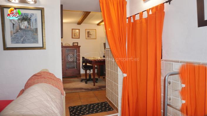 Image No.10-3 Bed Cortijo for sale