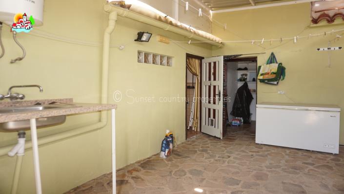 Image No.18-3 Bed Cortijo for sale