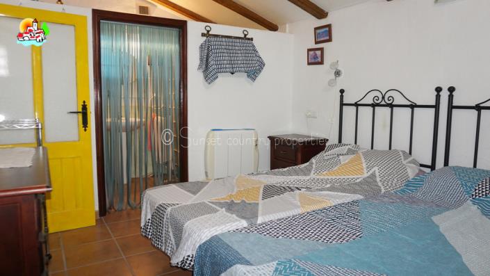 Image No.29-3 Bed Cortijo for sale