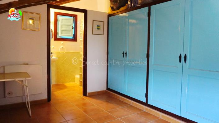 Image No.34-3 Bed Cortijo for sale