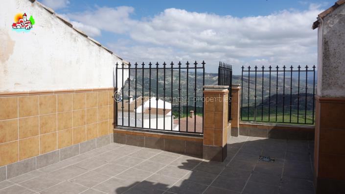 Image No.21-2 Bed Village House for sale