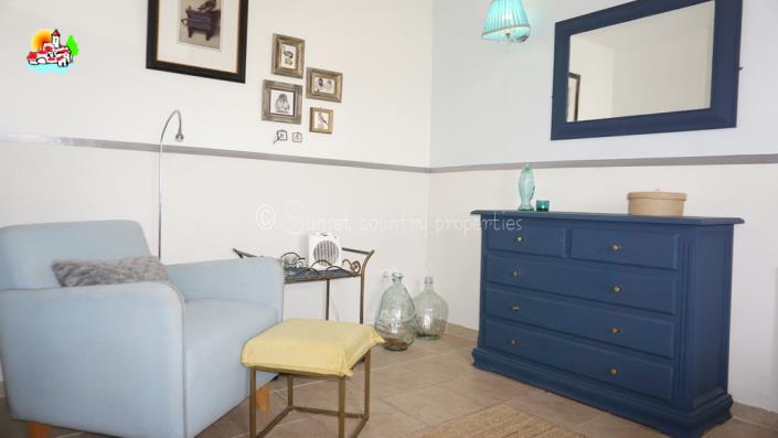Image No.44-6 Bed Country Property for sale