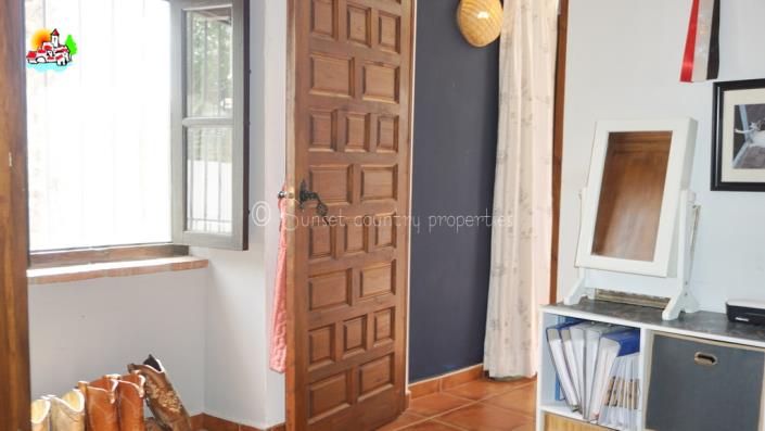 Image No.52-6 Bed Country Property for sale
