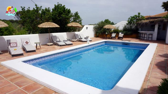 Image No.60-6 Bed Country Property for sale
