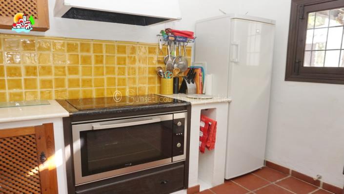 Image No.14-6 Bed Country House for sale