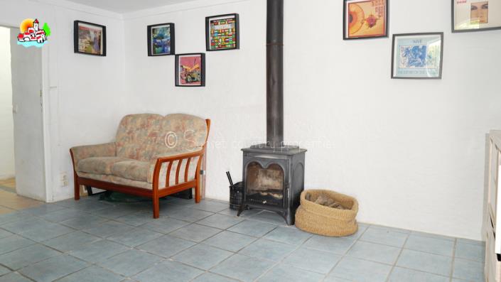 Image No.10-3 Bed Country Property for sale