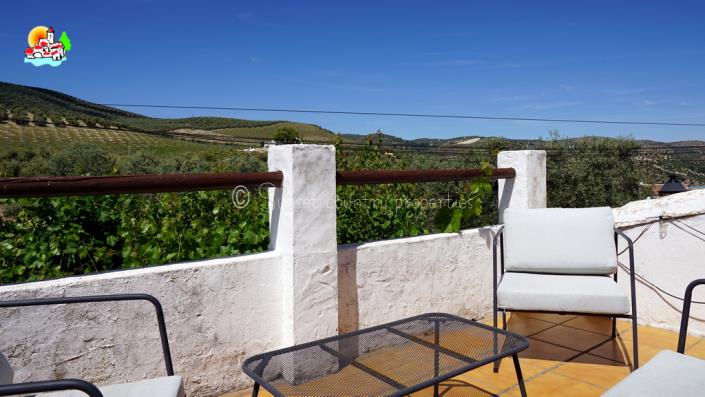 Image No.23-3 Bed Country Property for sale