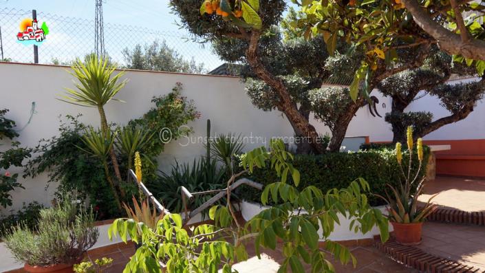 Image No.20-3 Bed Village House for sale