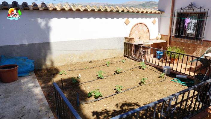 Image No.32-3 Bed Village House for sale