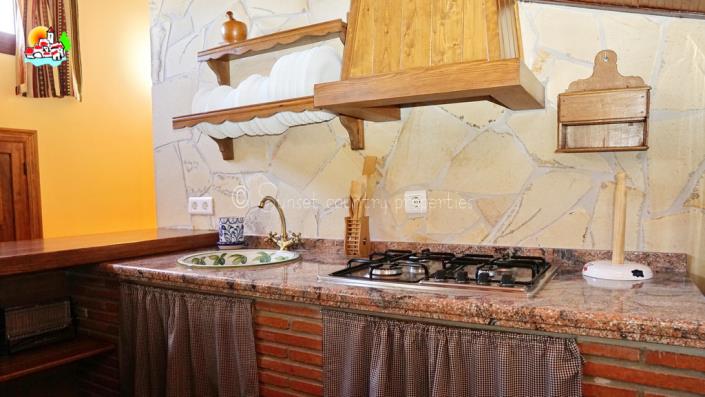 Image No.39-3 Bed Village House for sale