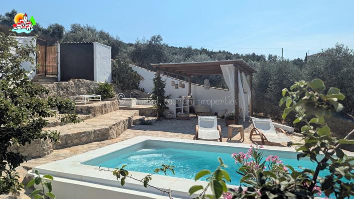 Image No.4-3 Bed Cortijo for sale