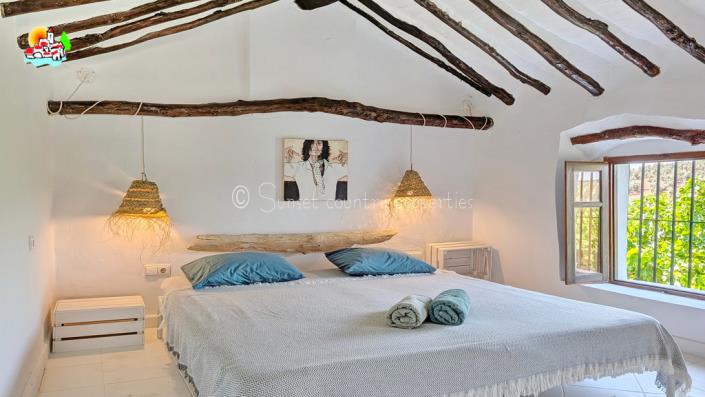 Image No.35-3 Bed Cortijo for sale